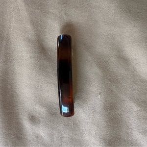 Brown Tortishell Small Hair clip! Like new!